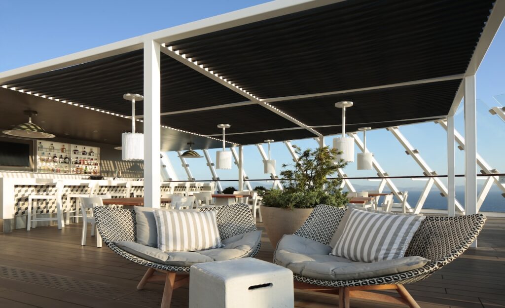 Sundeck 4 The Retreat Celebrity Cruises